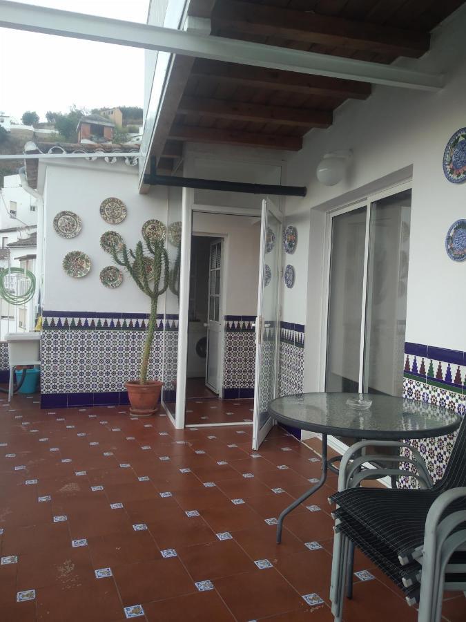 Casa De Las Lanzas Setenil De Las Bodegas Exterior photo